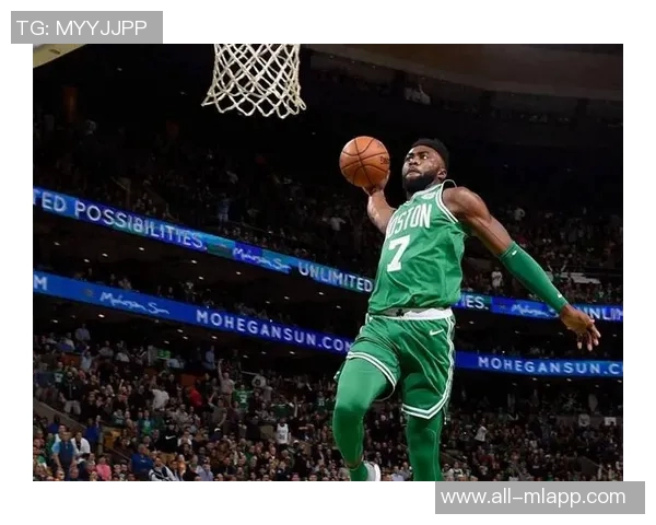 杰伦布朗谈与武切维奇的配合努力及其最佳发挥策略